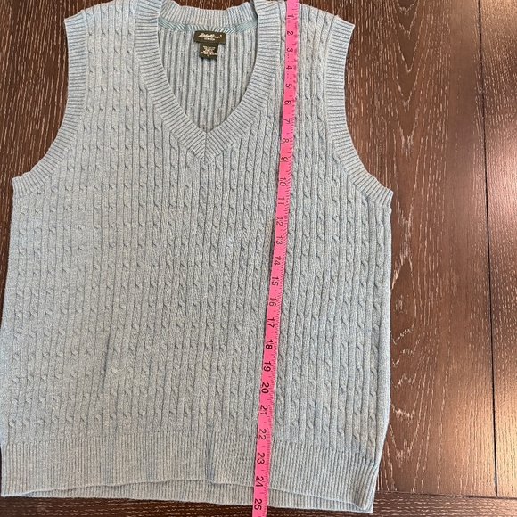 Eddie Bauer Women’s Cable Knit Sweater Vest V-neck Size Large - Picture 4 of 5